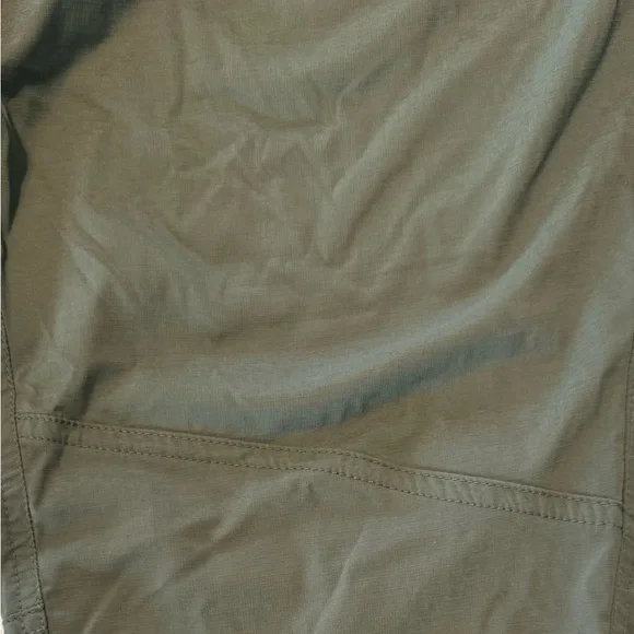 L.L. Bean, Pants deportivo para mujer, Talla S, Color verde Olivo. - Picture 5 of 12